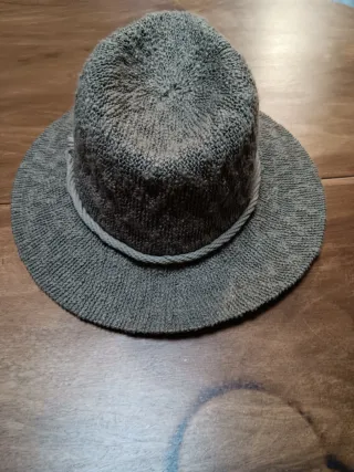 Cappello donna lana grigio