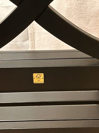 Silla de madera negra CASA