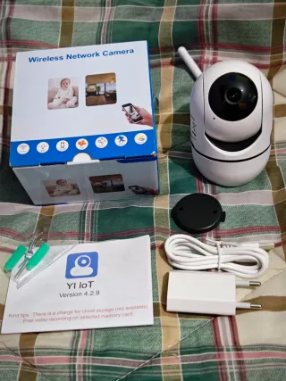 Cámara Vigilancia Wifi con cargador Nueva