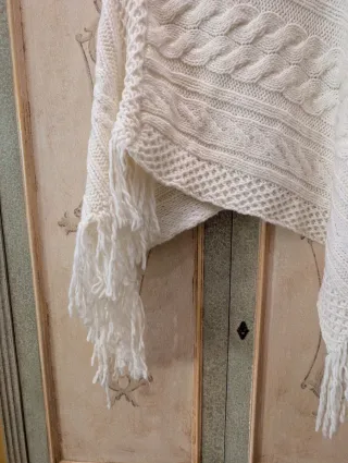 Mantella Lana Bianca Eleonora Amedei