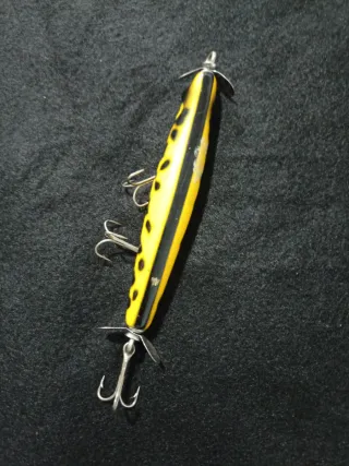 Señuelo pesca Shakespeare Slim Jim Hong Kong