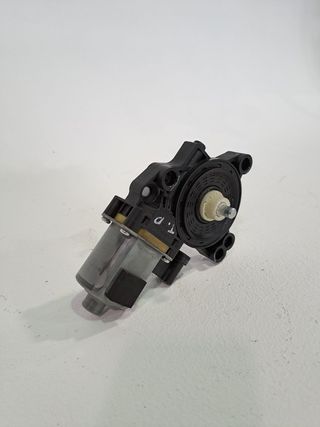 MOTOR ELEVALUNAS TRASERO DERECHO HYUNDAI I30 (GD) (4)