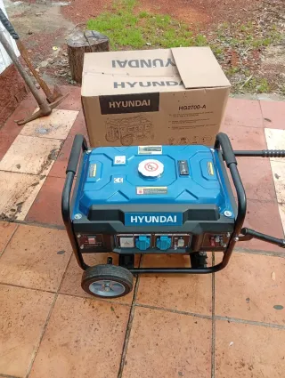 Generador Eléctrico Hyundai HG2700-A