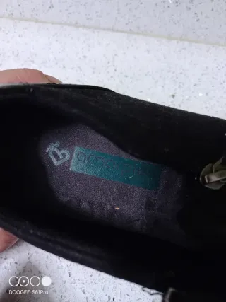 Zapatos negros cuña cremallera n.39