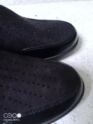 Zapatos negros cuña cremallera n.39