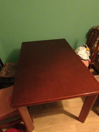 Mesa comedor y mueble TV madera