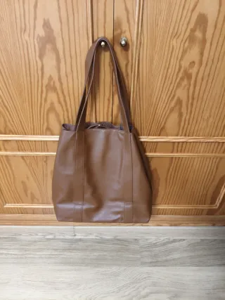 Bolso de mano marrón