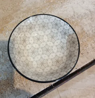 Ciotolina in porcellana decorata