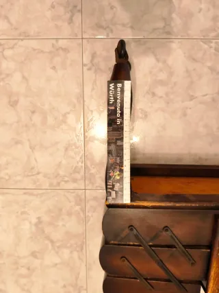 Scatola da lavoro in legno con manico