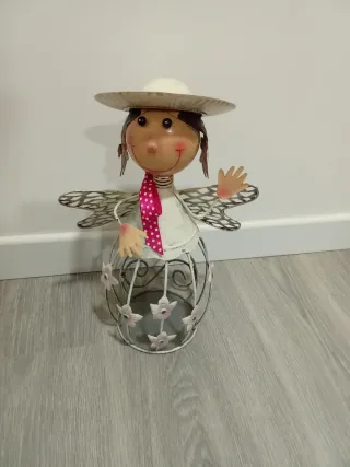 Figura decorativa de ángel