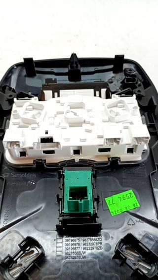 LUZ INTERIOR OPEL CORSA F (P2JO) (4)