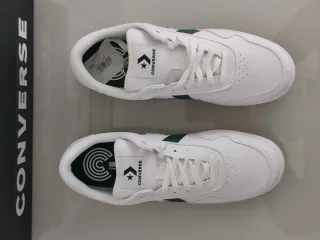 Zapatillas Converse Blancas y Verdes