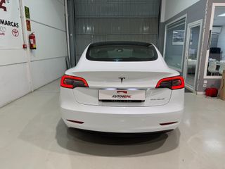 Tesla Model 3 Gran Autonomía AWD