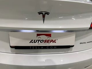 Tesla Model 3 Gran Autonomía AWD
