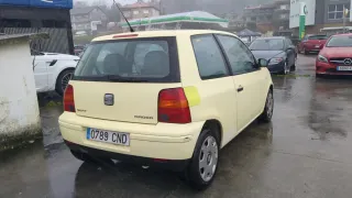 SEAT Arosa 2004