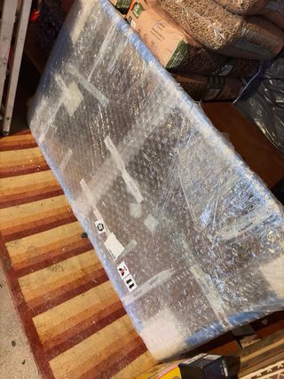 Mesa de comedor de madera