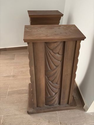 Mesa de comedor de madera