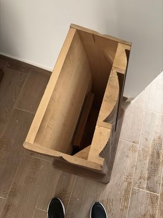 Mesa de comedor de madera