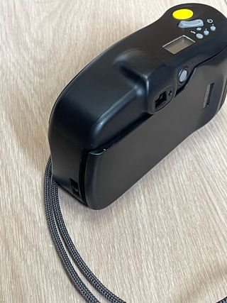 Minolta Riva Zoom Pico AF