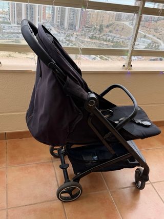 Cochecito Cybex Beezy Negro