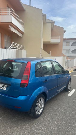 Ford Fiesta 2004
