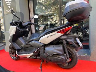 Yamaha XMAX 400 Scooter Maxi