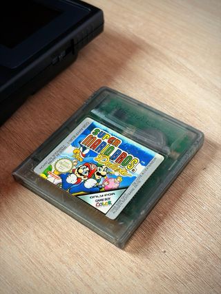 GAMEBOY COLOR + Super Mario Bros Deluxe