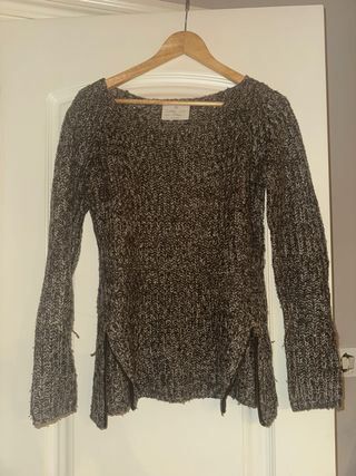 Jersey de punto marrón y gris