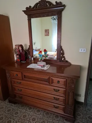 Camera da letto completa legno massello