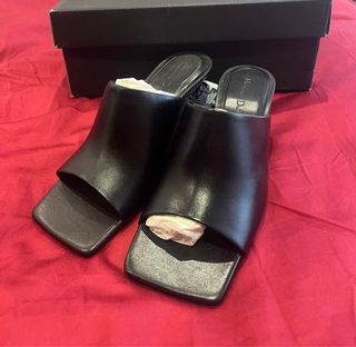 Sandalias tacón Massimo Dutti negras