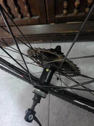 Rueda  trasera 29 Shimano Disco Centerlock eje QR