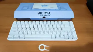 Teclado Mecánico GAMING Blanco 60%