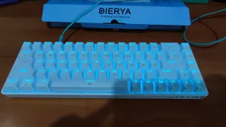 Teclado Mecánico GAMING Blanco 60%
