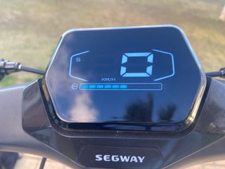 Patinete eléctrico Segway ZT3 Pro Se puede negocia