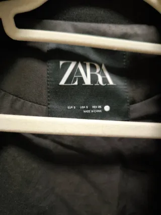Cazadora Zara Negra Talla S