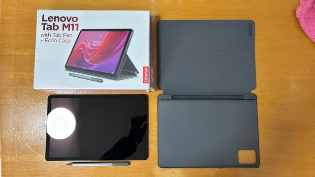 Lenovo Tab M11 com capa e Tab Pen