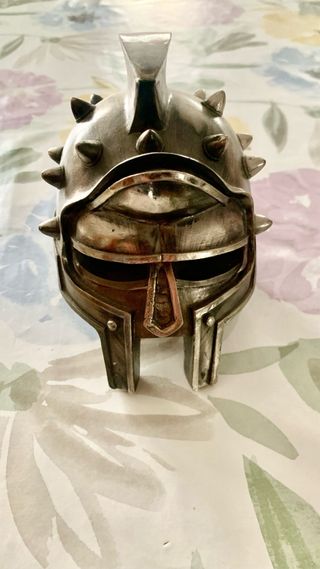 Casco de gladiador