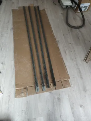 4 Barre metalliche da 2,26m per scaffalature