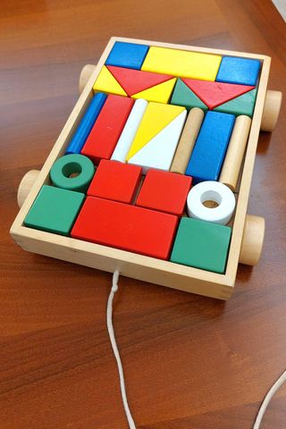 Giocattolo in legno vintage puzzle didattico