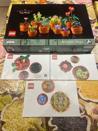 LEGO Collection Tiny Plants 10329