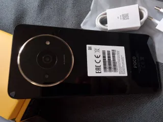 Teléfono Móvil Negro 128G