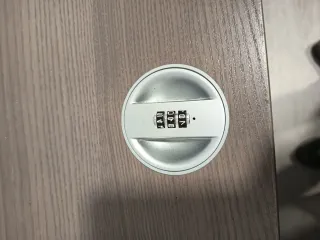 Mueble Ikea Galant con persiana