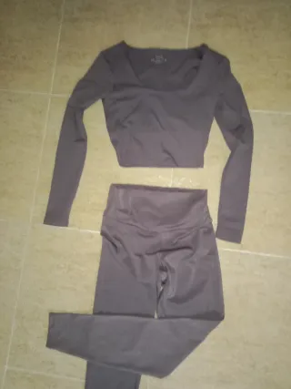 Conjunto Oysho M/38/10 gris