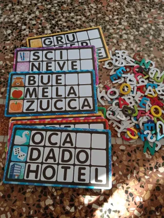 Lettere e Parole Montessori Giochi per imparare