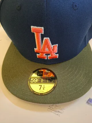 Cappellino New Era Blu e Verde Oliva