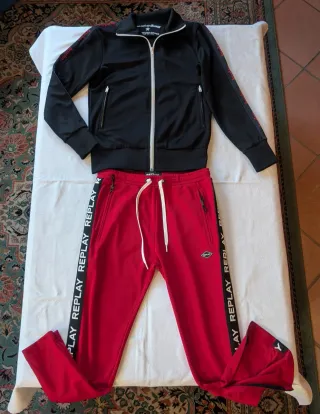 Completo tuta Replay nero e rosso