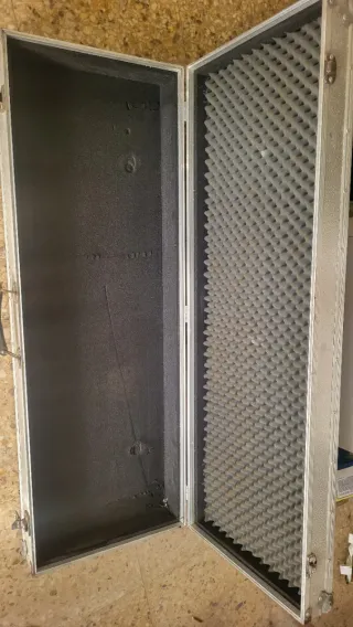 Maleta Flycase Metálica para Teclado