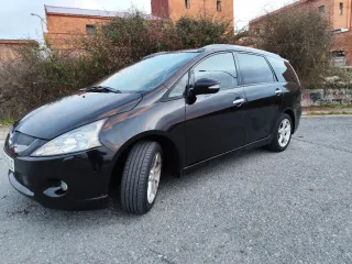 Mitsubishi Grandis 2009