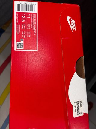 Zapatillas Nike Zoom Vomero 5 Negro Verde Oliva