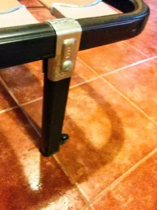 Somier marca Flex de 80 con láminas de madera